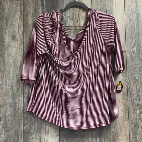 SO Tops - SO 3/4 SLV Double V-Neck Tee Striped Red & White
